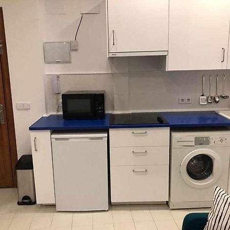 Un Genial Estudio En El Barrio Las Cortes Madrid Exteriér fotografie